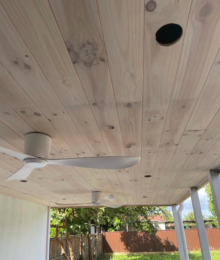 Unique Timber Feature Service Page